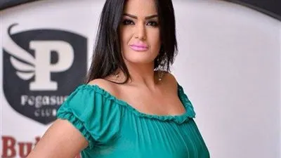 سما المصري تكشف سر صورها العارية (فيديو)