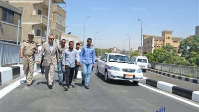 افتتاح كوبري محطة السكة الحديد بقنا بعد 6 أشهر من تطويره (صور)