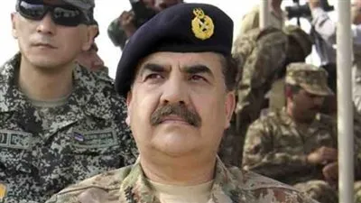 قائد الجيش الباكستاني يتوجه إلى كراتشي 