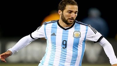 بالفيديو..هيجواين يضيع إنفراد تام على مرمى برافو 