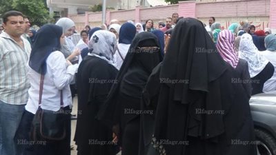 أولياء أمور طلاب الثانوية العامة بقنا: 