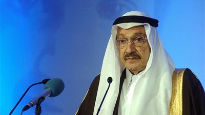 الأمير طلال بن عبدالعزيز ينتقد تعامل السفارة البريطانية مع السعوديين