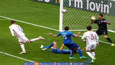 بالفيديو.. بوفون يسيطر على رأسية موراتا ببراعة - يورو 2016