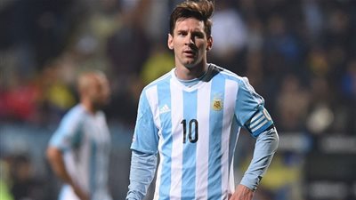 إنفوجرافيك.. أرقام ميسي مع الأرجنتين 