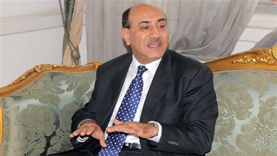 رفع جلسة محاكمة 