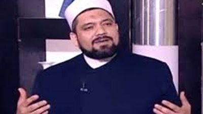 داعية إسلامي يوضح حكم دفع الزكاة على الألماس