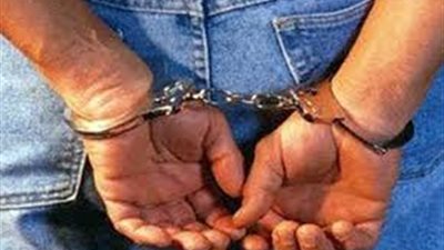 القبض على عاطل سرق 