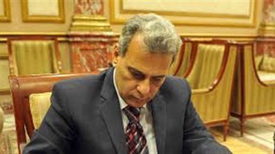 قرار عاجل من مجلس جامعة القاهرة بشأن نسب نجاح كلية سياسة واقتصاد 