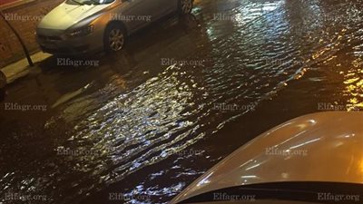 شوارع مدينة السادات بأسيوط تغرق بمياه الصرف الصحي (صور)