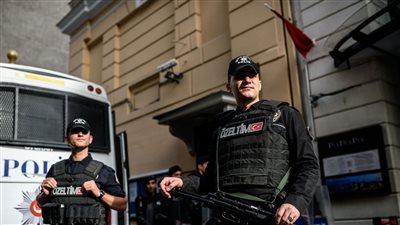 القبض على شخصين يُشتبه في انتمائهما لـ