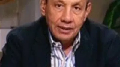 إبراهيم حجازي يشن هجوماً على رواية عمارة يعقوبيان