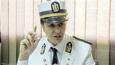 العقيد منال: 