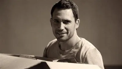 ظافر العابدين يزور إنجلترا لقضاء إجازة عيد الفطر المبارك