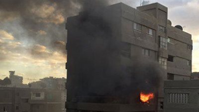 اندلاع النيران داخل شقة سكنية في دمياط 