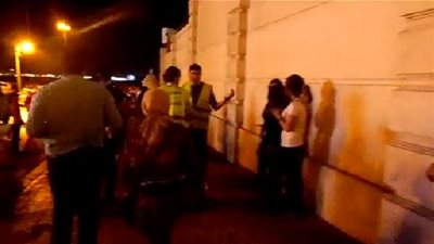 إنقاذ 3 فتيات من تحرش جماعي في الإسكندرية (فيديو)