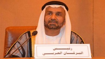 رئيس البرلمان العربي يصل القاهرة لبحث الاستعدادات للاجتماع القادم  