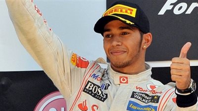 هاميلتون يفوز بسباق جائزة بريطانيا للفورمولا 1