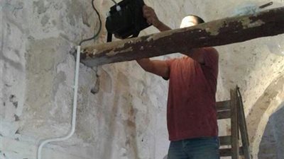 المقاولون العرب تواصل أعمال إضاءة قلعة قايتباي في الإسكندرية (صور)