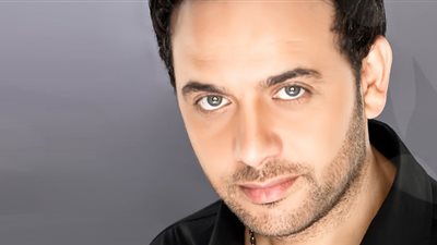 بعد 10 أيام.. مصطفى قمر ينتهي من تصوير فيلم 