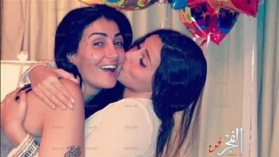  شاهد.. غادة عبد الرازق وشقيقتها ترقصان على أغنية 
