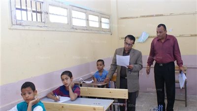 بدء امتحانات الدور الثاني لطلاب الابتدائية والاعدادية بأسيوط