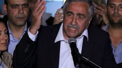 رئيس جمهورية شمال قبرص التركية يعلن ولائه لأردوغان 