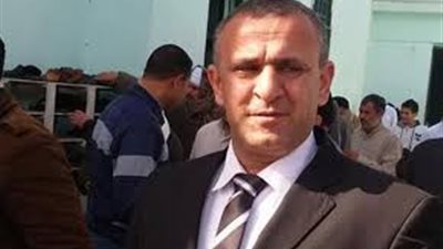 نائب برلماني : هناك مسئولون بالدولة يبيعون التراب للشعب على أنه قمح