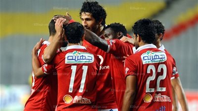 عملاق نيجيريا يحسم عرض الأهلي 