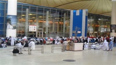 مطار المؤسس يسمح للمسافرين بدخول الصالات قبل السفر بـ 4  ساعات فقط