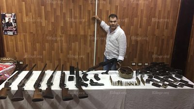 ضبط تشكيل عصابي تخصص في الإتجار بالأسلحة النارية بالإسكندرية (صور)