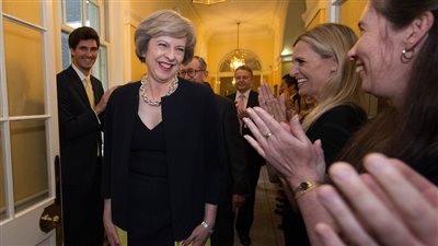 رئيسة وزراء بريطانيا: مستعدة لإعطاء أمر بتوجيه ضربة نووية 