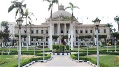 مستند.. أمر مباشر بشراء الأدوية والأجهزة الطبية من 