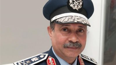 قائد القوات الجوية: الجيش 