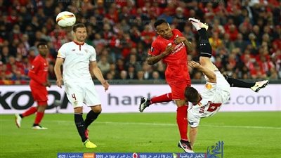 إشبيلية يحدد سعر 