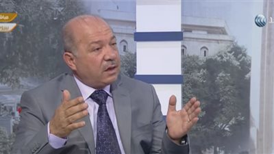 باحث بالقانون الدستوري: 