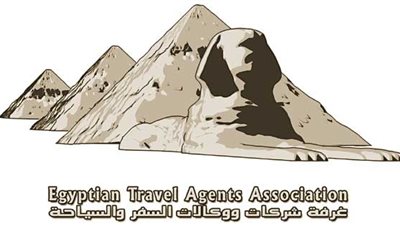 غرفة الشركات السياحة تعلن تسليم 50 % من اجمالى الشيكات لمن لم يحالفهم الحظ في الحج 