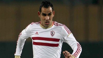 بالصور ..عيد عبدالملك يقضي إجازته في الساحل الشمالي