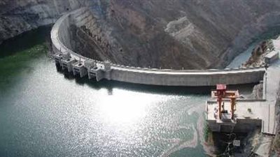 بعد تصريحات سفيرهم المستفزة.. توجه أثيوبي لبناء 5 سدود.. وعالم مصري يساندهم