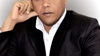 خبير اقتصادي يكشف 6 سيناريوهات خطيرة تنتظر الجنيه