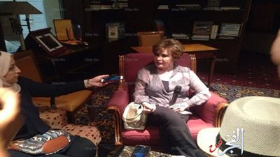 شاهد.. نجوم الفن في إنطلاقة مهرجان وهران الدولي بالجزائر (صور)