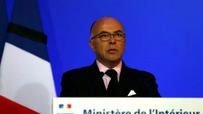 كازينوف يتهم مسؤولة في الشرطة بـ