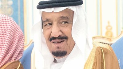 خادم الحرمين يهنىء السيسي بمناسبة ذكرى ثورة يوليو