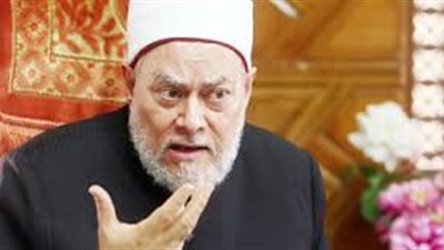المفتي السابق لـ متصل: أنت بتعمل شرع جديد