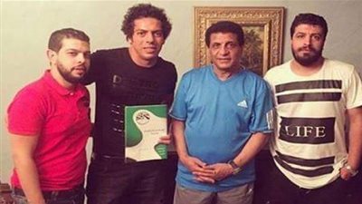 هاني سعيد يوقع للداخلية 