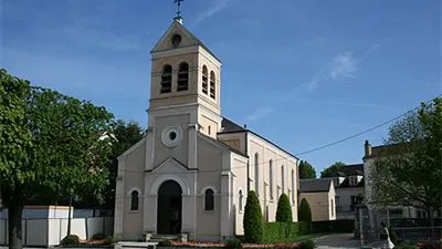 عاجل.. احتجاز رهائن في كنيسة بشمال فرنسا