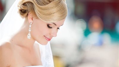 طريقة تعطير جسم وشعر العروس