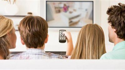 مشاهدة التلفاز أكثر من 5 ساعات يومياً يعرضك لجلطة فى الرئة