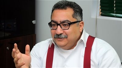 إبراهيم عيسي ينتقد نظرية المؤامرة على مصر