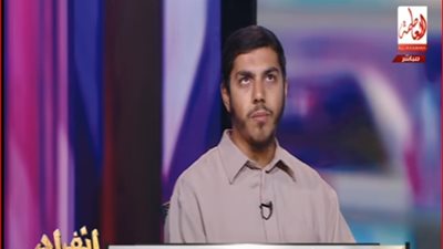 شاب كفيف يحصل على الحزام البرتقالي فى الكاراتيه وثالث الجمهورية (فيديو)