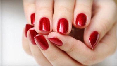  3 ألوان لمانيكير العروس  لتتألقي في يوم زفافك .. تعرفوا عليها 